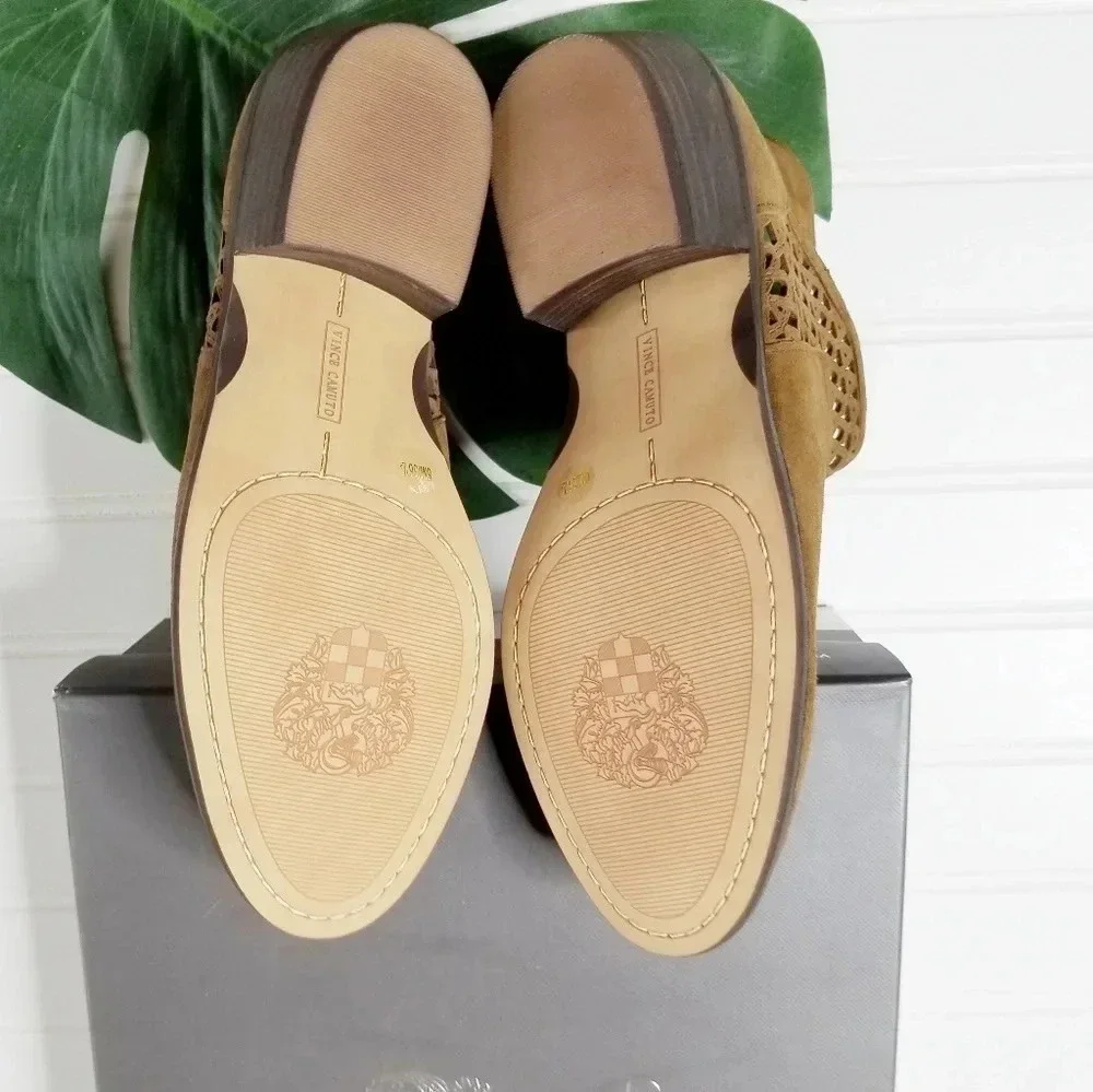 New Vince Camuto Brown Leather Perdula Ankle  Boots 6